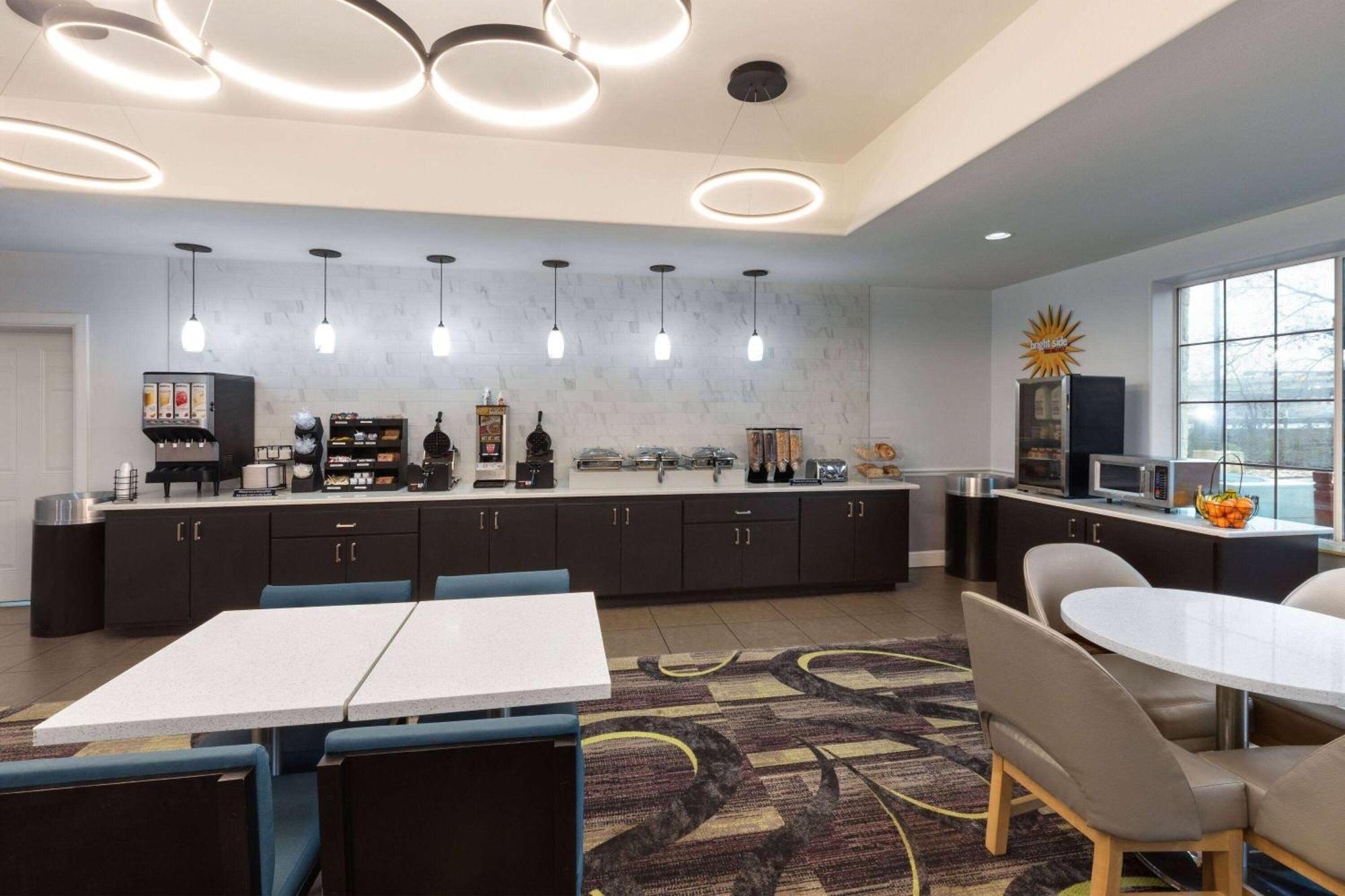 La Quinta by Wyndham Austin - Cedar Park Hotel Bagian luar foto