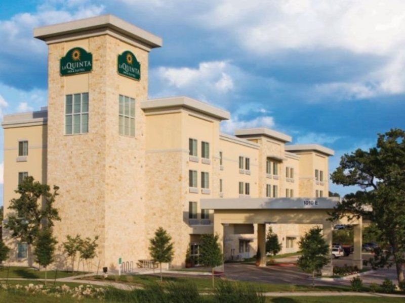 La Quinta by Wyndham Austin - Cedar Park Hotel Bagian luar foto